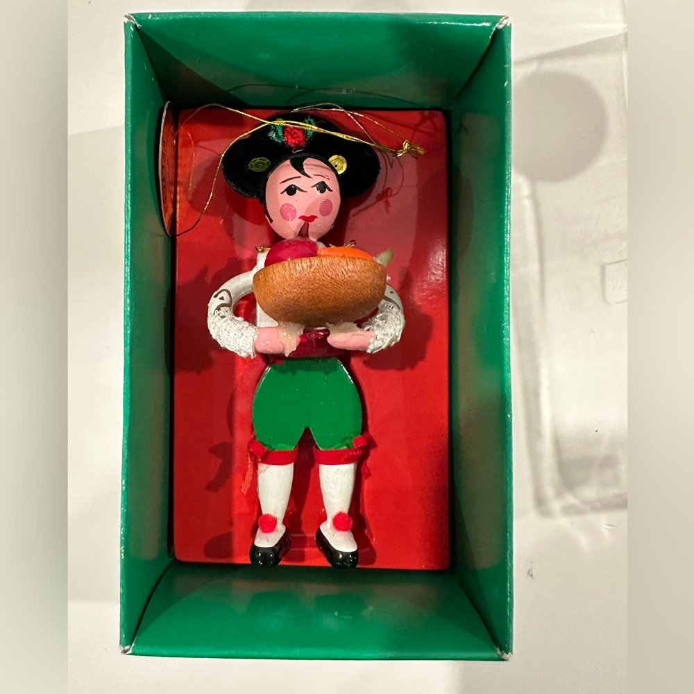 Vintage Sears “Christmas Around the World” Spain Ornament